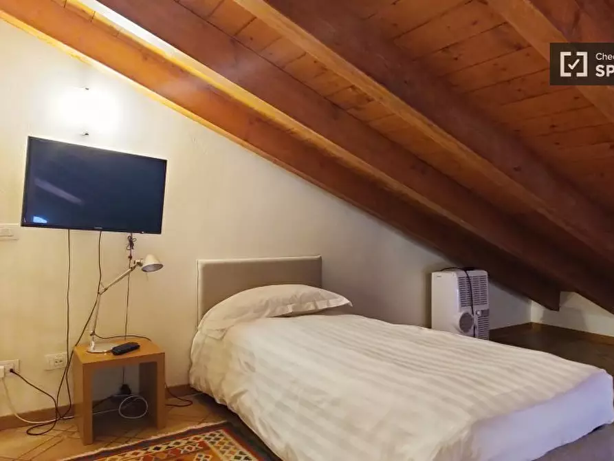 Immagine 15 di Appartamento in affitto  in Via Ascanio Sforza a Milano