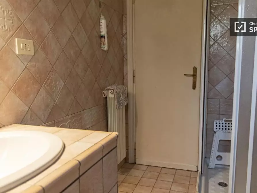 Immagine 9 di Appartamento in affitto  in Via di Bravetta a Roma