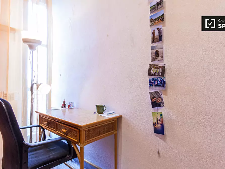 Immagine 11 di Camera condivisa in affitto  in Via Ostiense a Roma