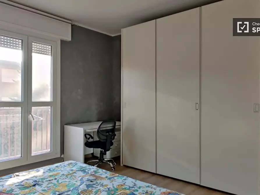 Immagine 4 di Camera condivisa in affitto  in Via Enrico de Nicola a Milano