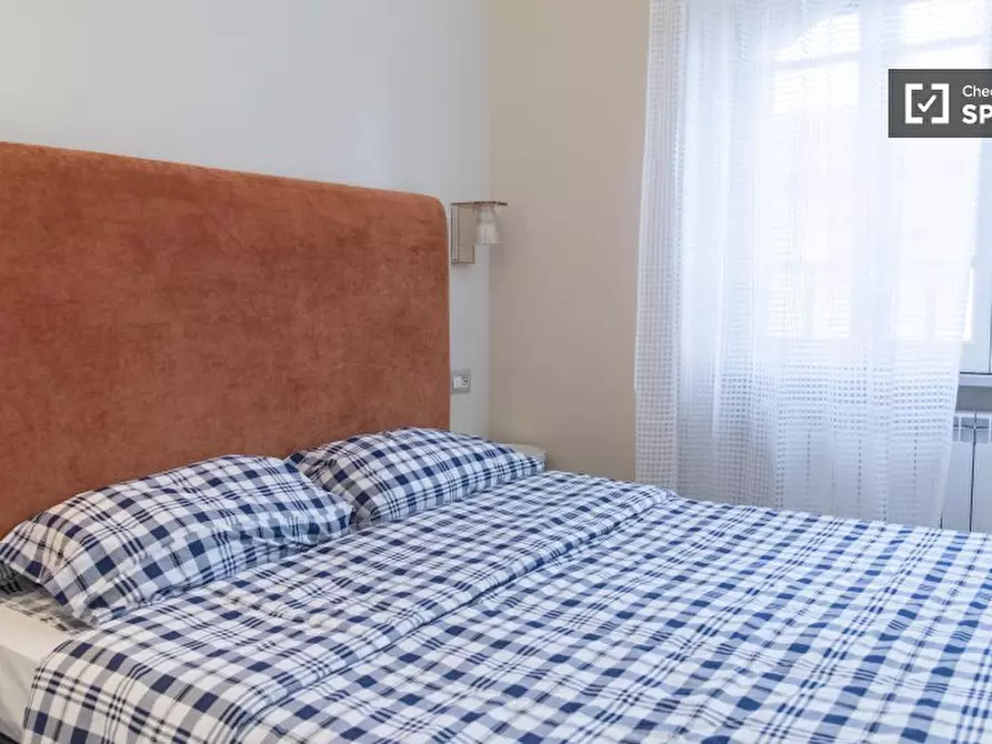 Immagine 2 di Camera condivisa in affitto  in Via Francesco Caracciolo a Roma