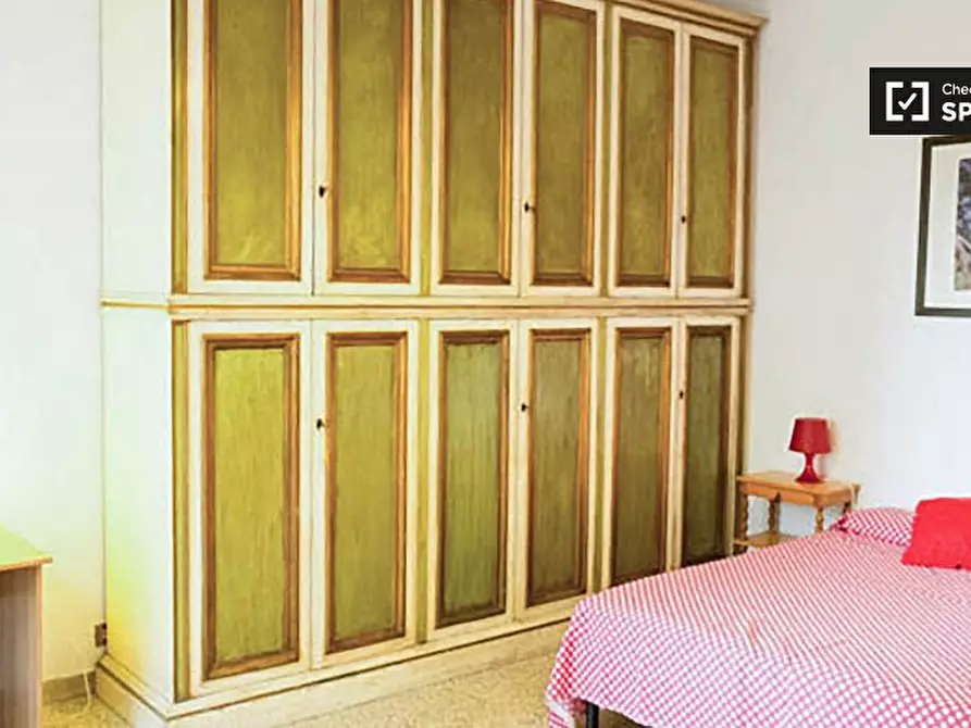 Immagine 3 di Camera condivisa in affitto  in Piazza San Giovanni Bosco a Roma