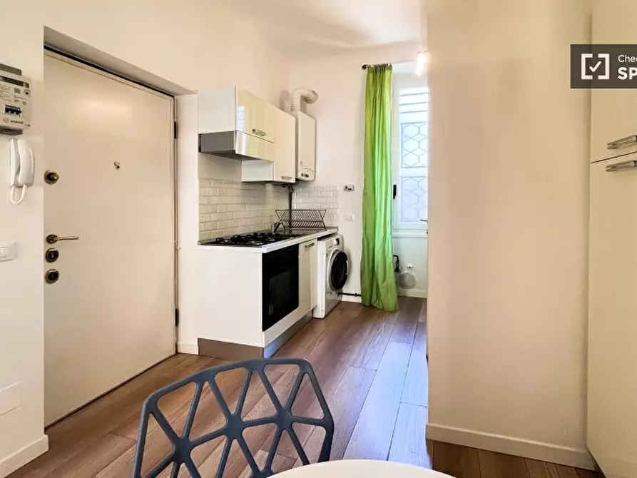 Immagine 9 di Ufficio in affitto  in Via Pietro Crespi a Milano