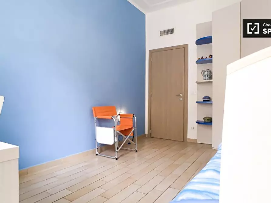 Immagine 12 di Appartamento in affitto  in Via dei Lucilii a Roma