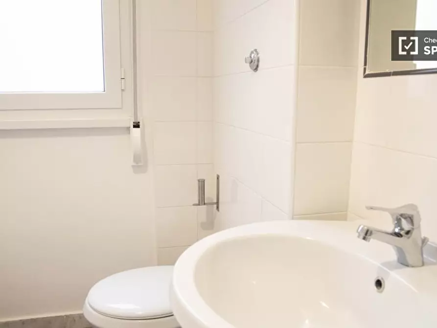 Immagine 16 di Appartamento in affitto  in Via degli Ortaggi a Roma