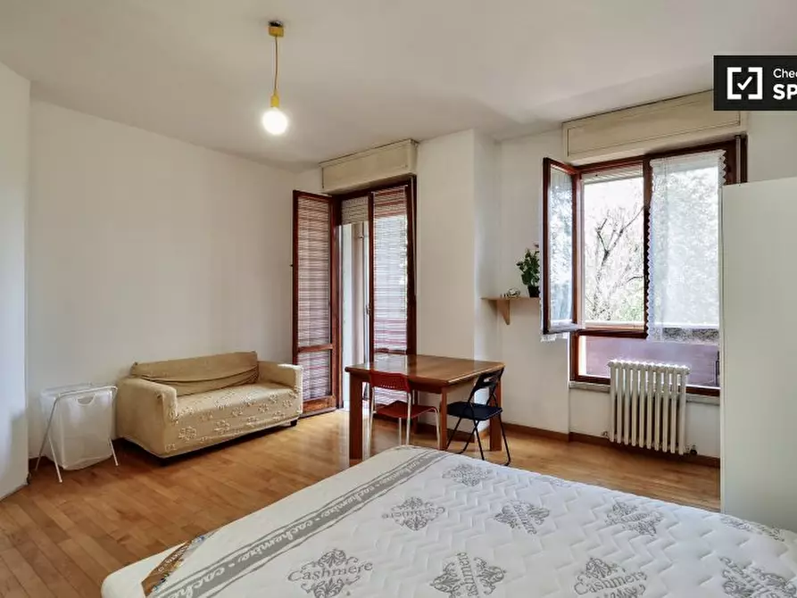 Immagine 3 di Camera condivisa in affitto  in Via Sapri a Milano