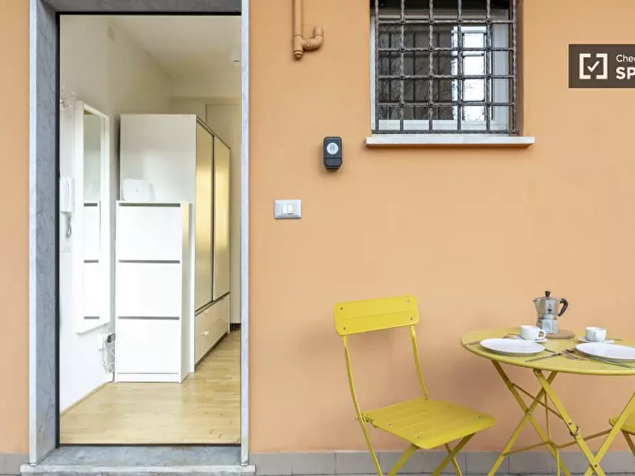 Immagine 14 di Ufficio in affitto  in Via delle Forze Armate a Milano