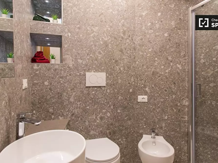 Immagine 13 di Ufficio in affitto  in Corso Italia a Milano