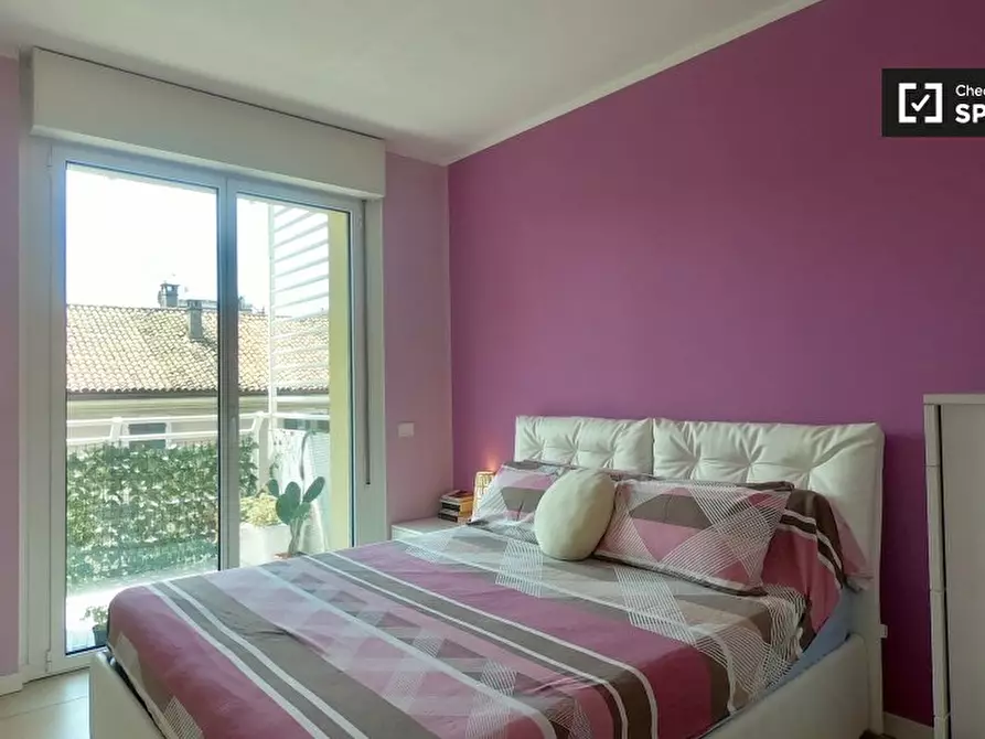 Immagine 9 di Appartamento in affitto  in Via Varesina, 20156 Milano MI, Italy a Milano