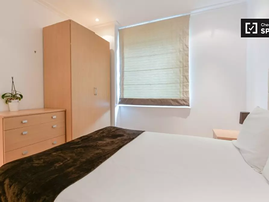 Immagine 10 di Appartamento in affitto  in South Quay Plaza, Isle of Dogs, London a Poplar