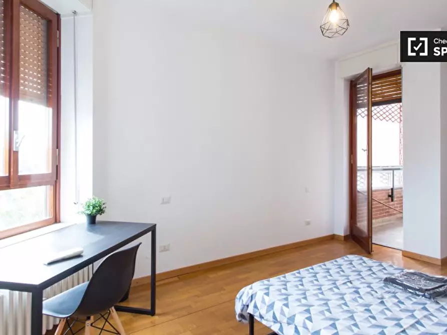 Immagine 3 di Camera condivisa in affitto  in Viale Tibaldi a Milano