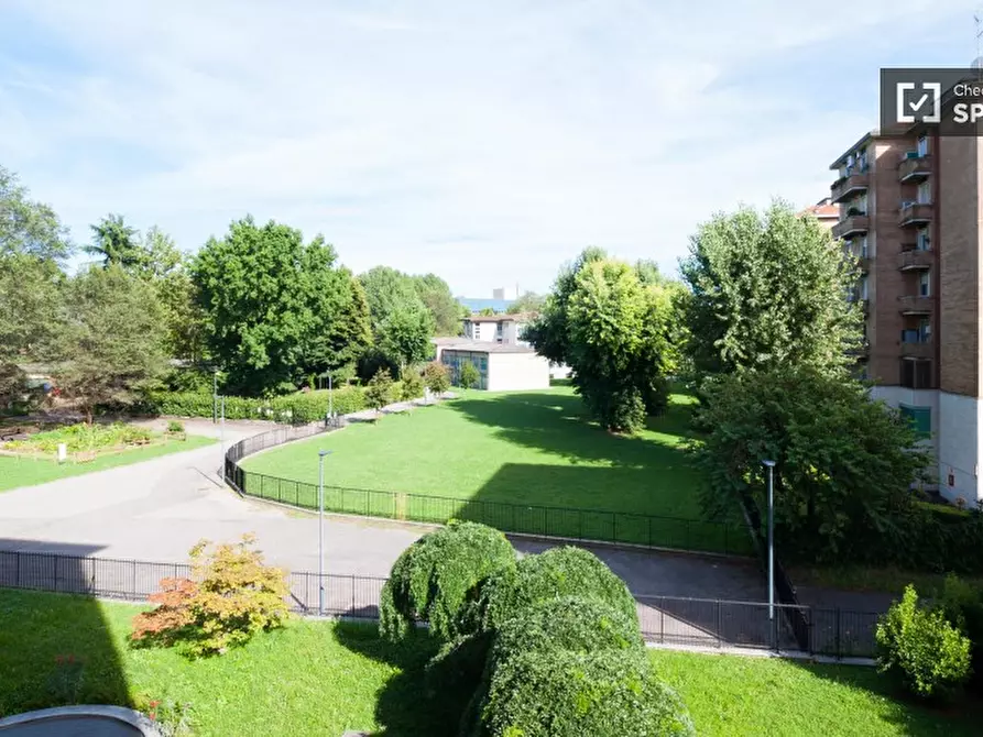 Immagine 17 di Camera condivisa in affitto  in Via Martinengo a Milano