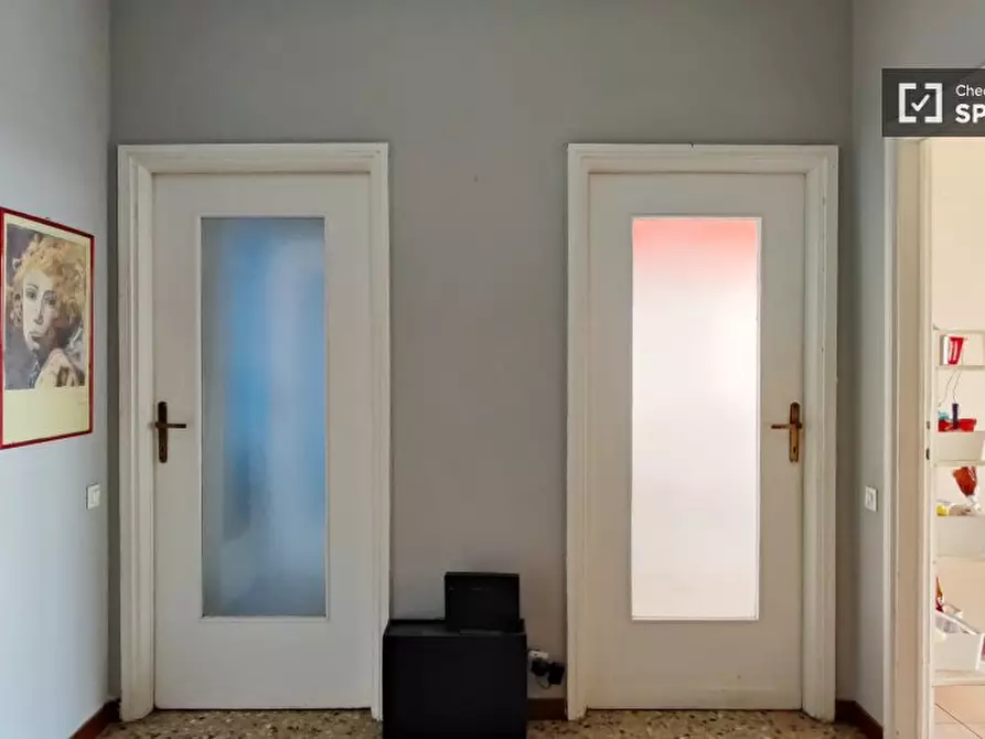 Immagine 19 di Camera condivisa in affitto  in Piazzale Fratelli Zavattari a Milano