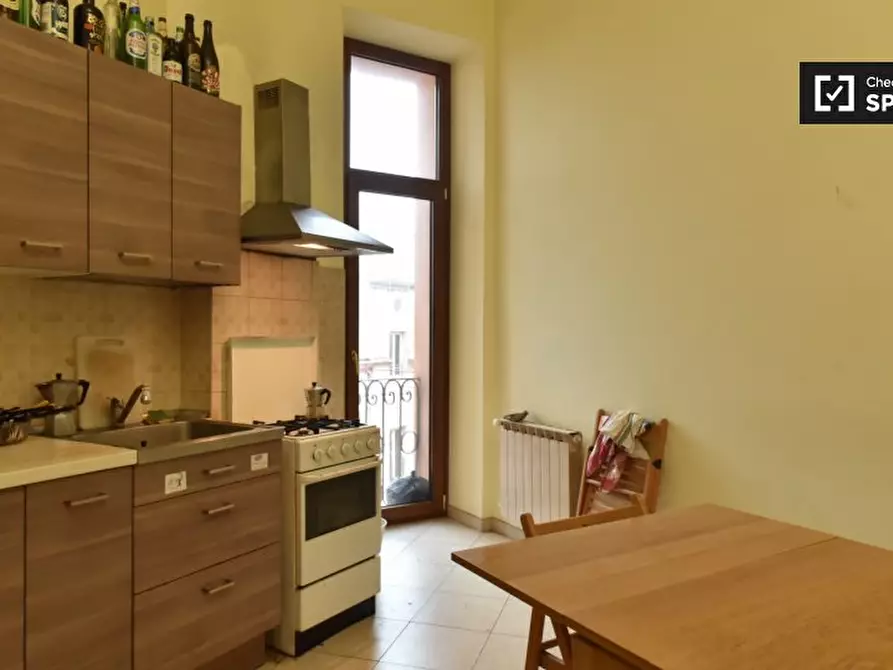 Immagine 12 di Camera condivisa in affitto  in Piazza Vittorio Emanuele II, 00185 Roma RM, Italy a Roma