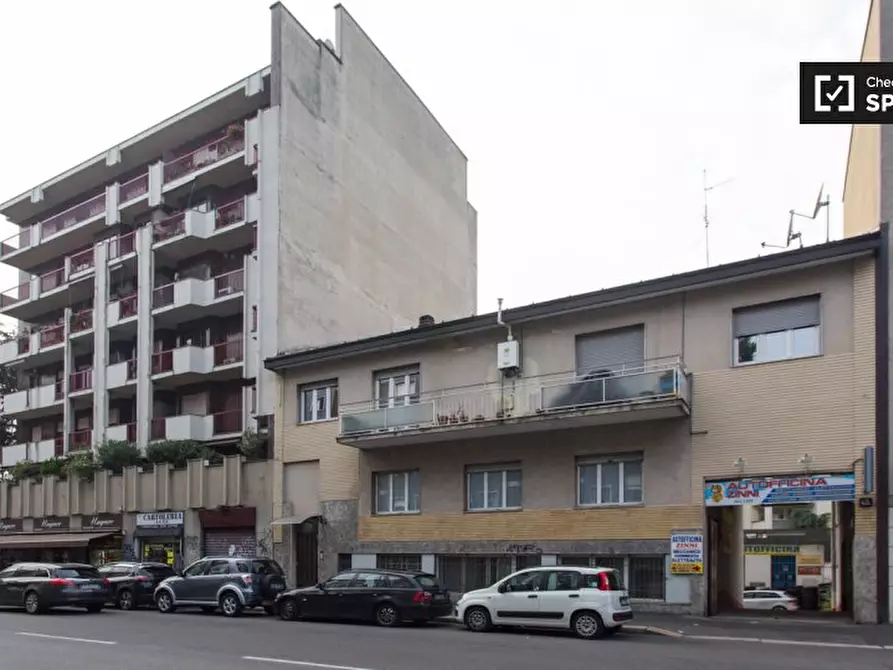 Immagine 10 di Ufficio in affitto  in Via Ronchi a Milano