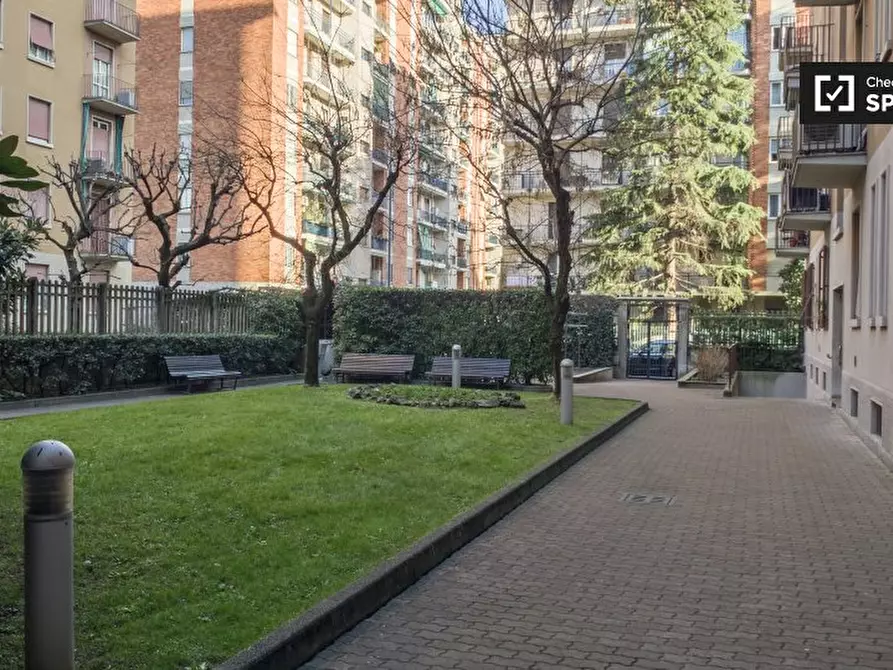 Immagine 16 di Appartamento in affitto  in Viale Fulvio Testi, 20126 Milano MI, Italy a Milano