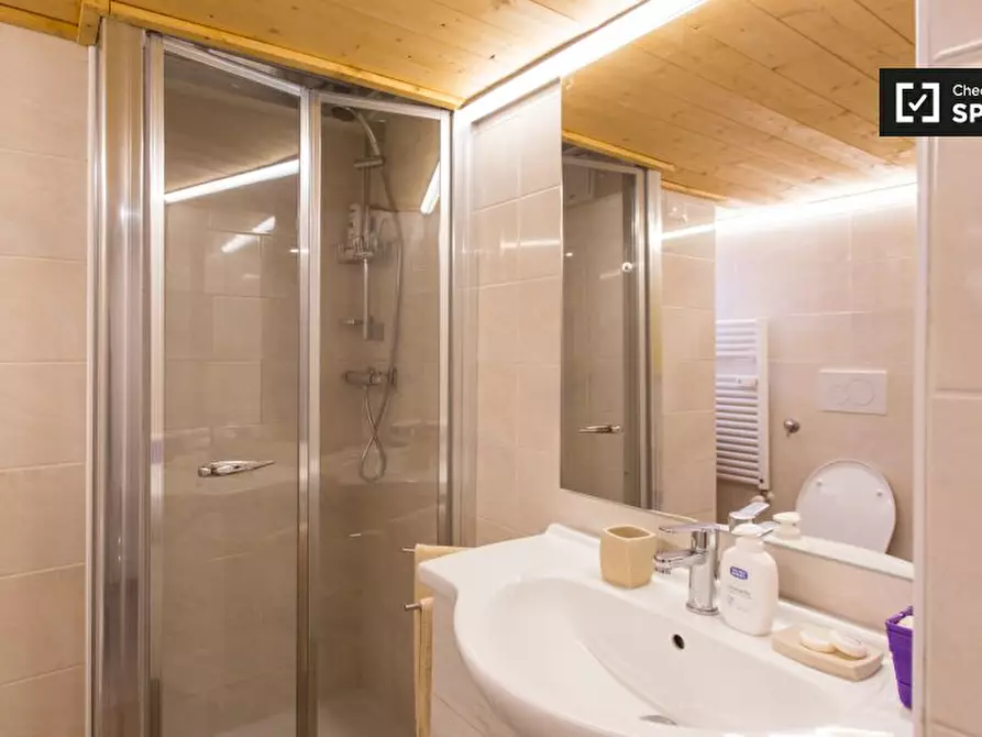 Immagine 11 di Ufficio in affitto  in Via delle Forze Armate a Milano