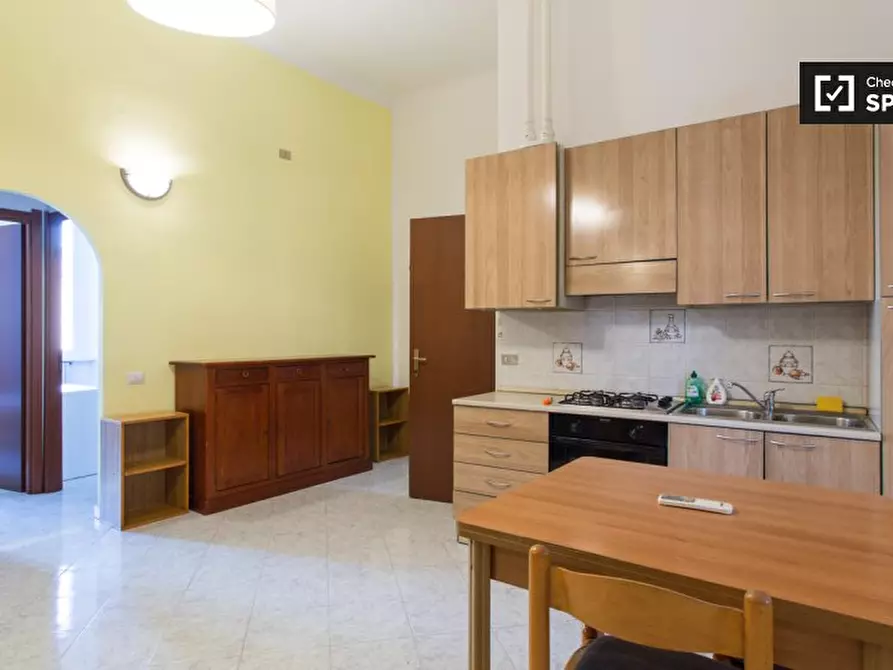 Immagine 8 di Camera condivisa in affitto  in Via Pietro Custodi a Milano