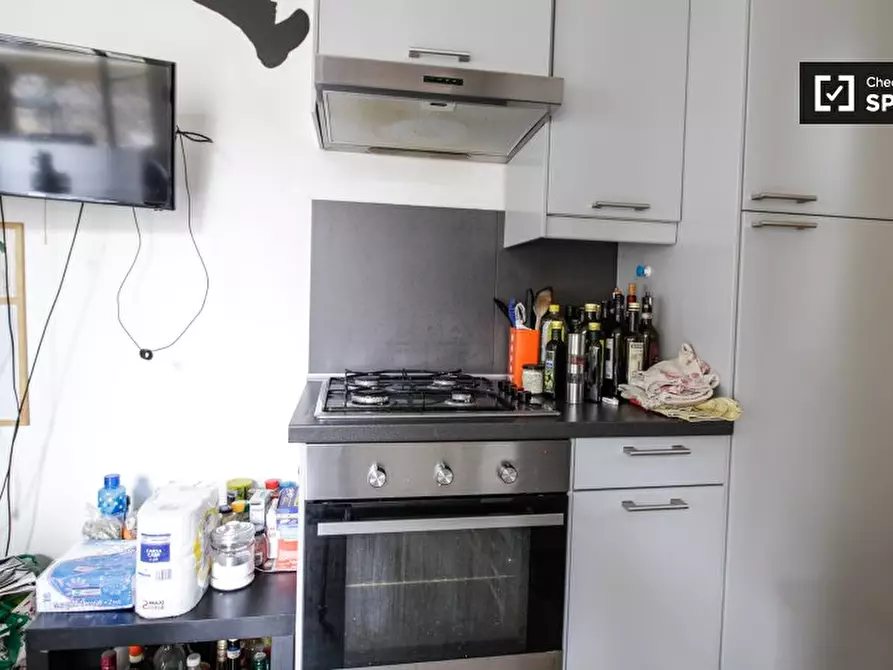 Immagine 9 di Camera condivisa in affitto  in Corso S. Maurizio a Torino