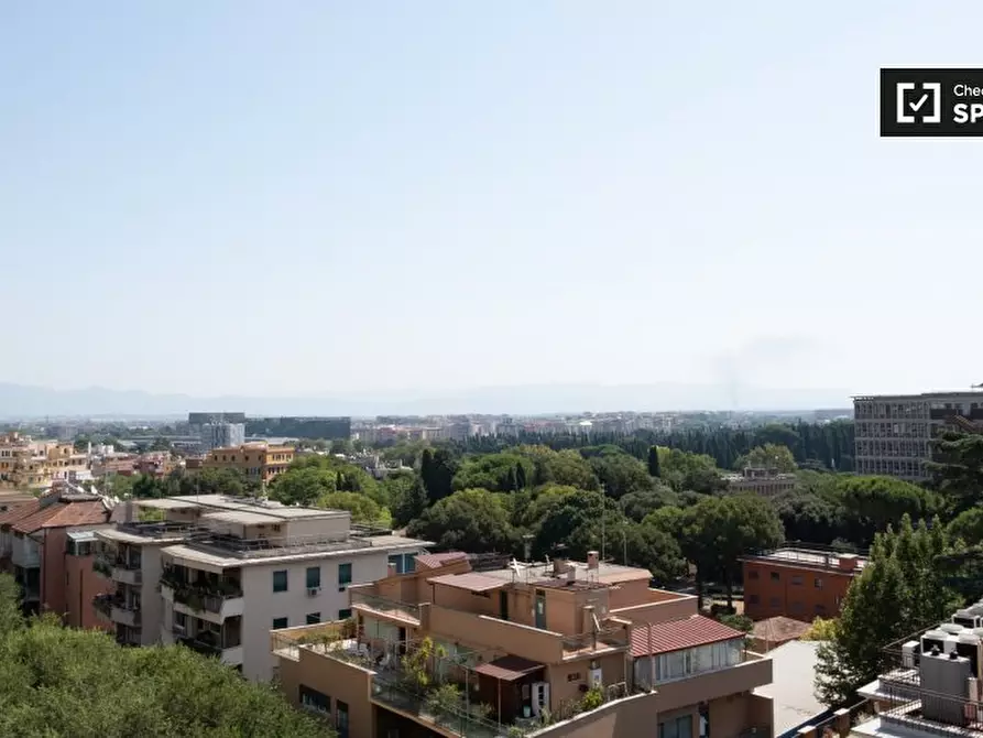 Immagine 7 di Camera condivisa in affitto  in Via Alfonso Borelli a Roma