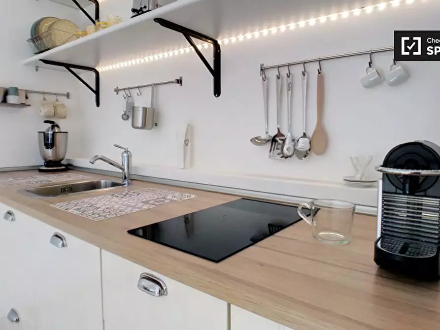 Immagine 9 di Appartamento in affitto  in Via Pastrengo, 20159 Milano MI, Italy a Milano