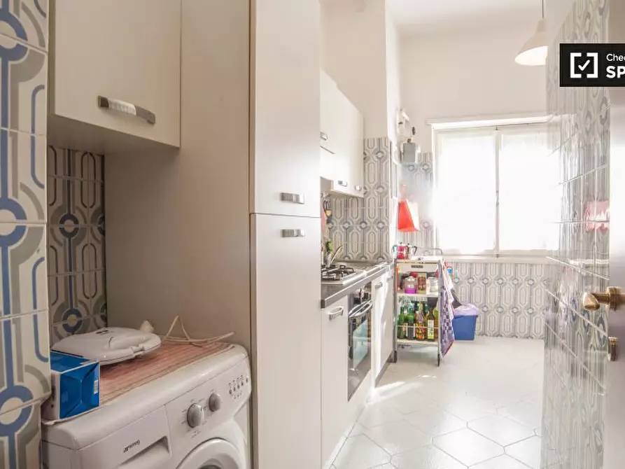 Immagine 9 di Camera condivisa in affitto  in Piazza San Giovanni Bosco a Roma