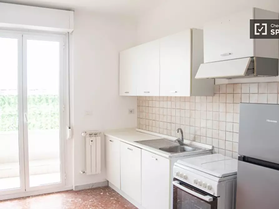 Immagine 16 di Appartamento in affitto  in Via degli Ortaggi a Roma
