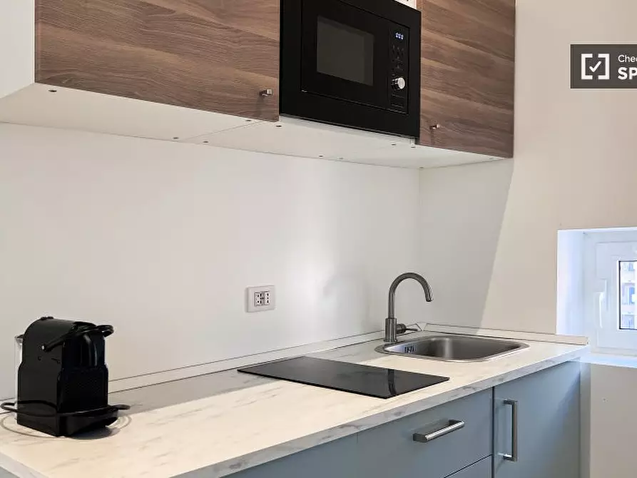 Immagine 3 di Ufficio in affitto  in Via Privata della Torre a Milano