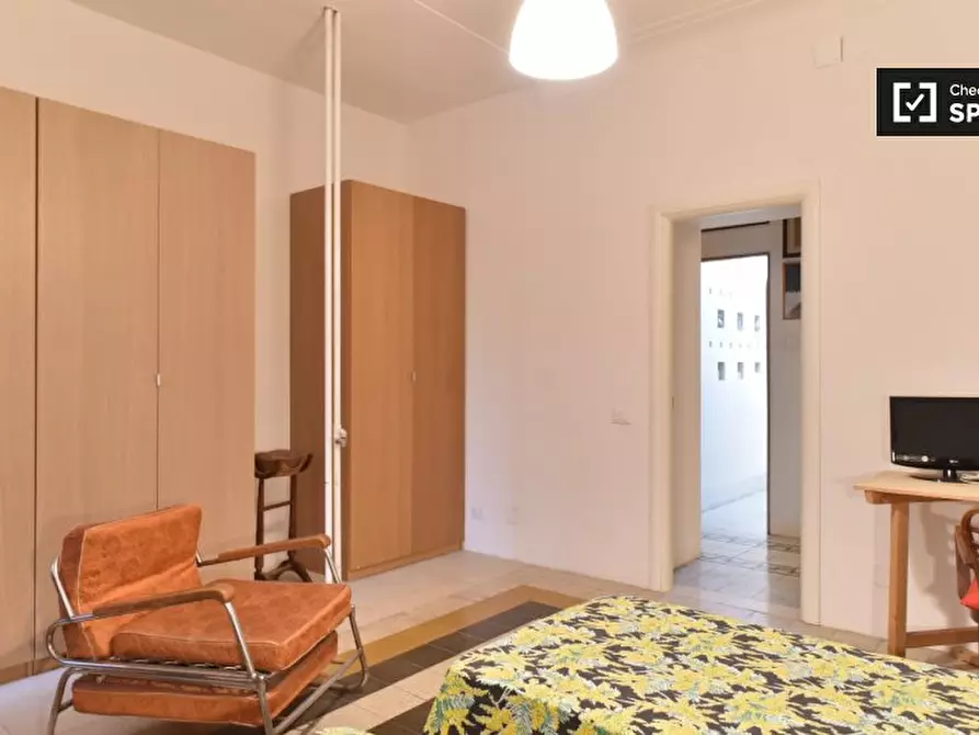 Immagine 3 di Camera condivisa in affitto  in Via Cutilia a Roma