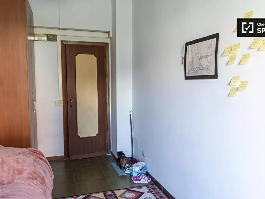 Immagine 4 di Camera condivisa in affitto  in Via Siria a Roma