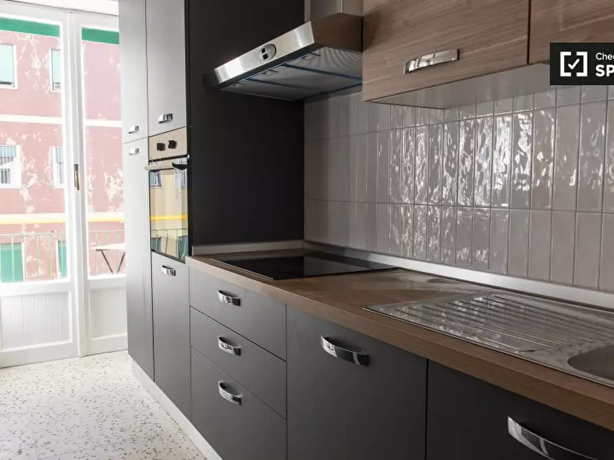 Immagine 16 di Appartamento in affitto  in Via Erasmo Gattamelata a Roma