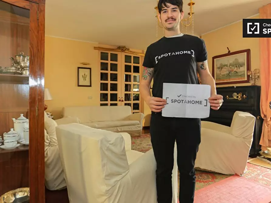 Immagine 19 di Camera condivisa in affitto  in Via Martiri Cefalonia a San Donato Milanese