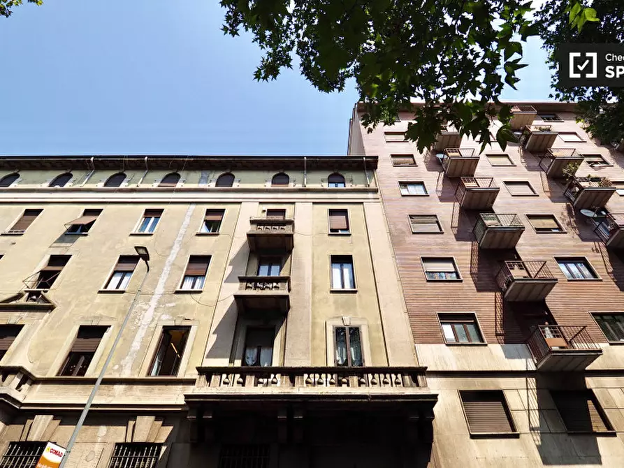 Immagine 13 di Camera condivisa in affitto  in Viale Edoardo Jenner a Milano