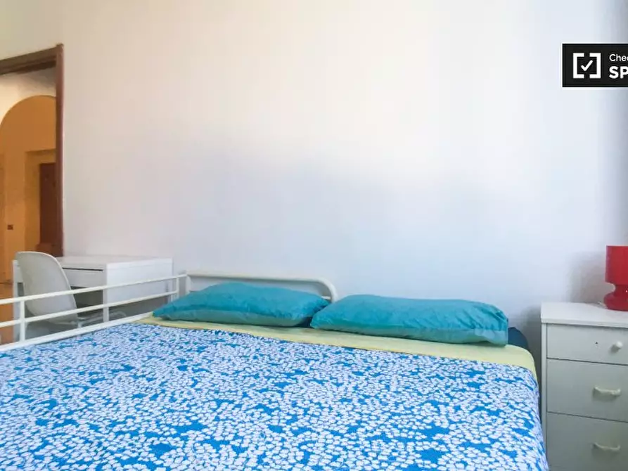 Immagine 5 di Camera condivisa in affitto  in Via Pietro Custodi a Milano