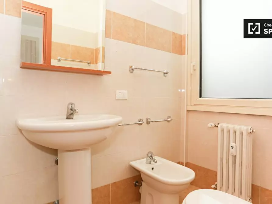 Immagine 6 di Camera condivisa in affitto  in Via Umberto Fogagnolo a Sesto San Giovanni