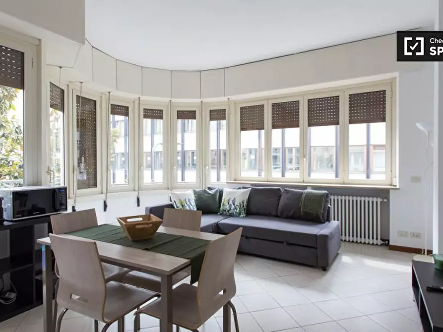 Immagine 1 di Appartamento in affitto  in Via Giuseppina Lazzaroni a Milano