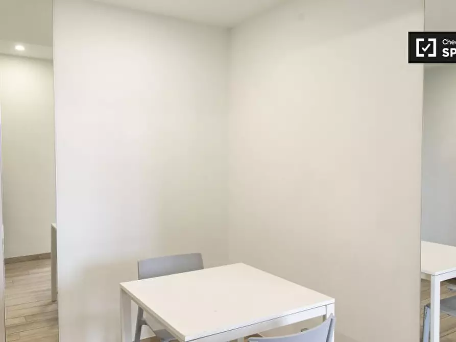 Immagine 8 di Appartamento in affitto  in Via di Acqua Bullicante a Roma