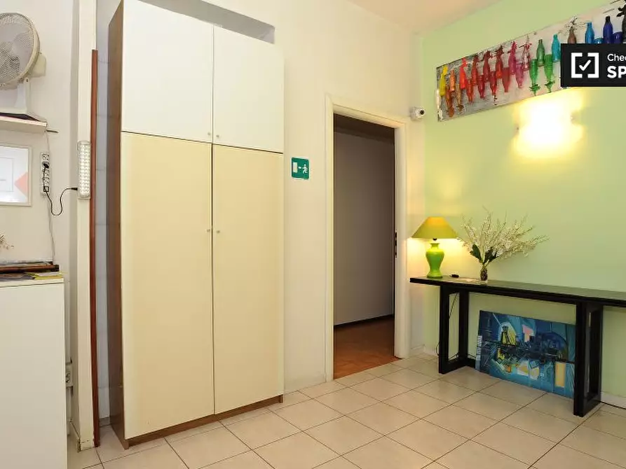 Immagine 7 di Camera condivisa in affitto  in Viale dell'Arte, 00144 Roma RM, Italy a Roma