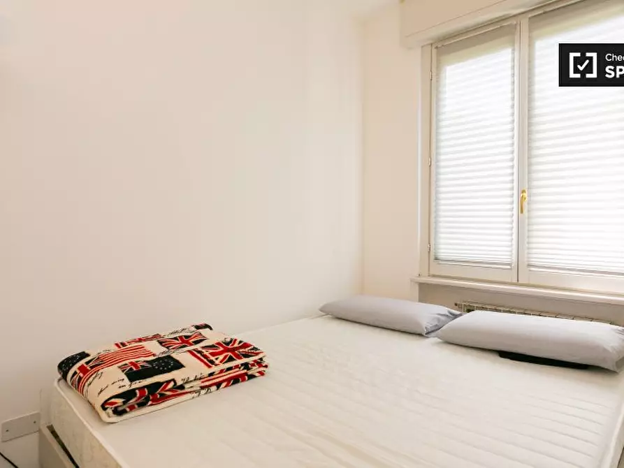 Immagine 2 di Camera condivisa in affitto  in Via Francesco Caracciolo, 20155 Milano MI, Italy a Milano