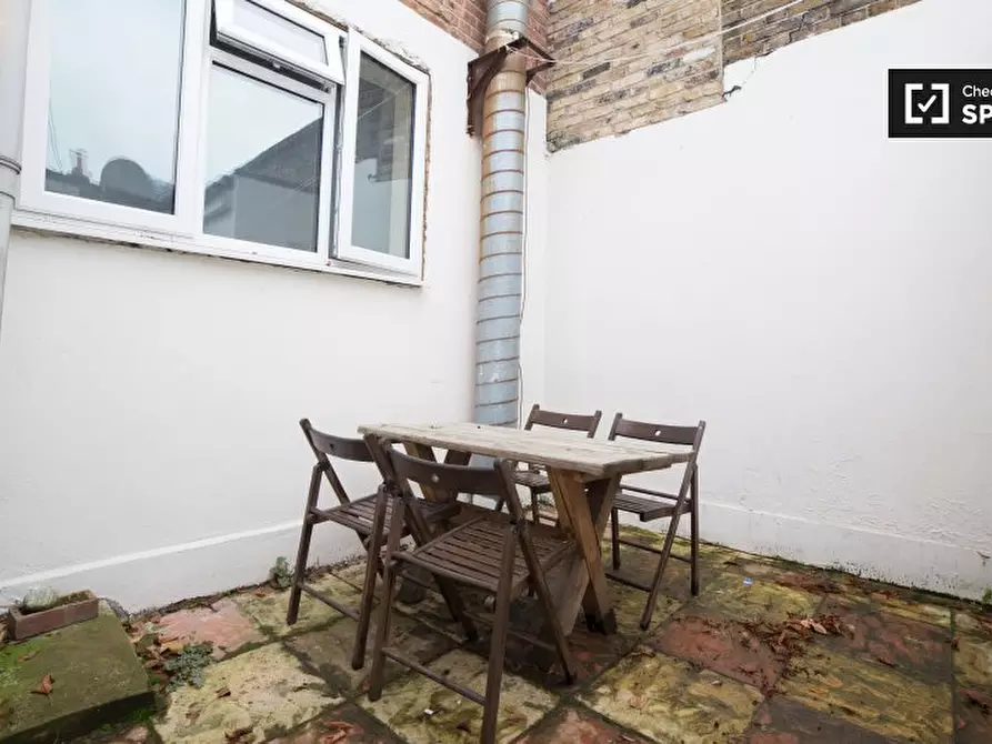 Immagine 9 di Camera condivisa in affitto  in Lower Richmond Road a Wandsworth