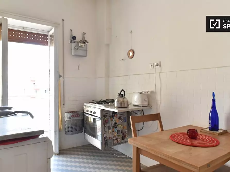 Immagine 7 di Camera condivisa in affitto  in Via Cardinale Mistrangelo, 00167 Roma RM, Italy a Roma