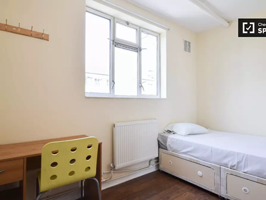 Immagine 15 di Camera condivisa in affitto  in Old Bethnal Green Road a Poplar