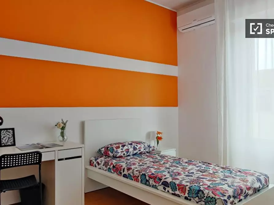 Immagine 4 di Camera condivisa in affitto  in Via Privata Santa Giovanna D'Arco a Milano