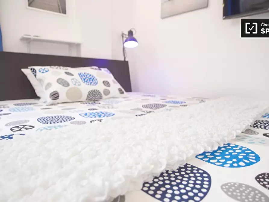 Immagine 4 di Camera condivisa in affitto  in Via Giulio e Corrado Venini a Milano