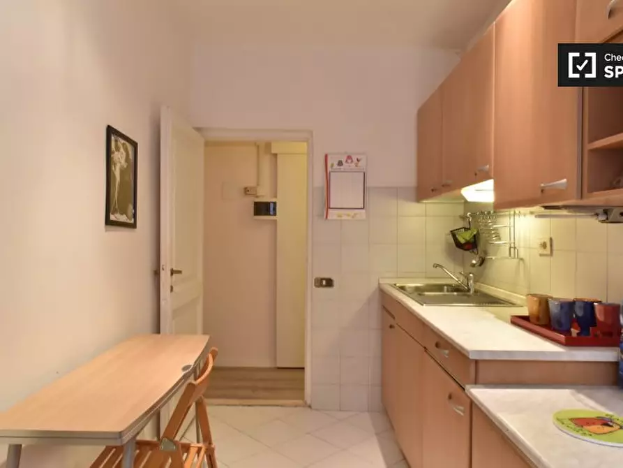 Immagine 7 di Appartamento in affitto  in Via dei Gigli d'Oro a Roma