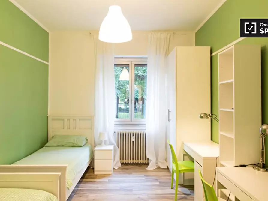 Immagine 7 di Camera condivisa in affitto  in Via S. Francesco D'Assisi, 20099 Sesto San Giovanni MI, Italy a Sesto San Giovanni