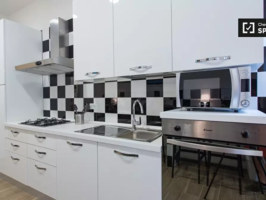 Immagine 9 di Camera condivisa in affitto  in Via Alessandro Milesi a Milano