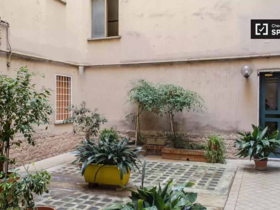 Immagine 19 di Camera condivisa in affitto  in Via Cincinnato, 00175 Roma RM, Italy a Roma