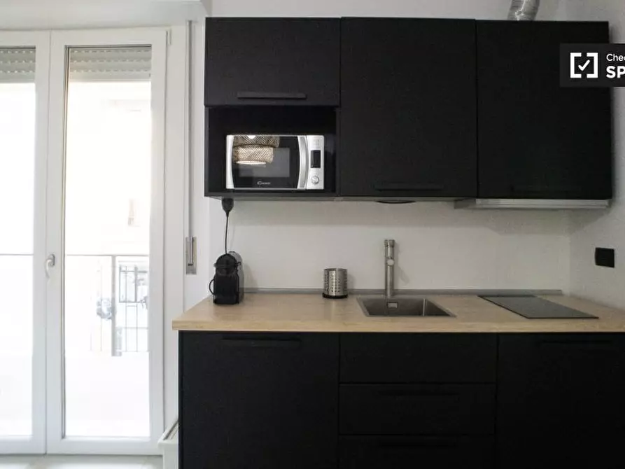 Immagine 4 di Appartamento in affitto  in Via Luigi Mercantini a Milano