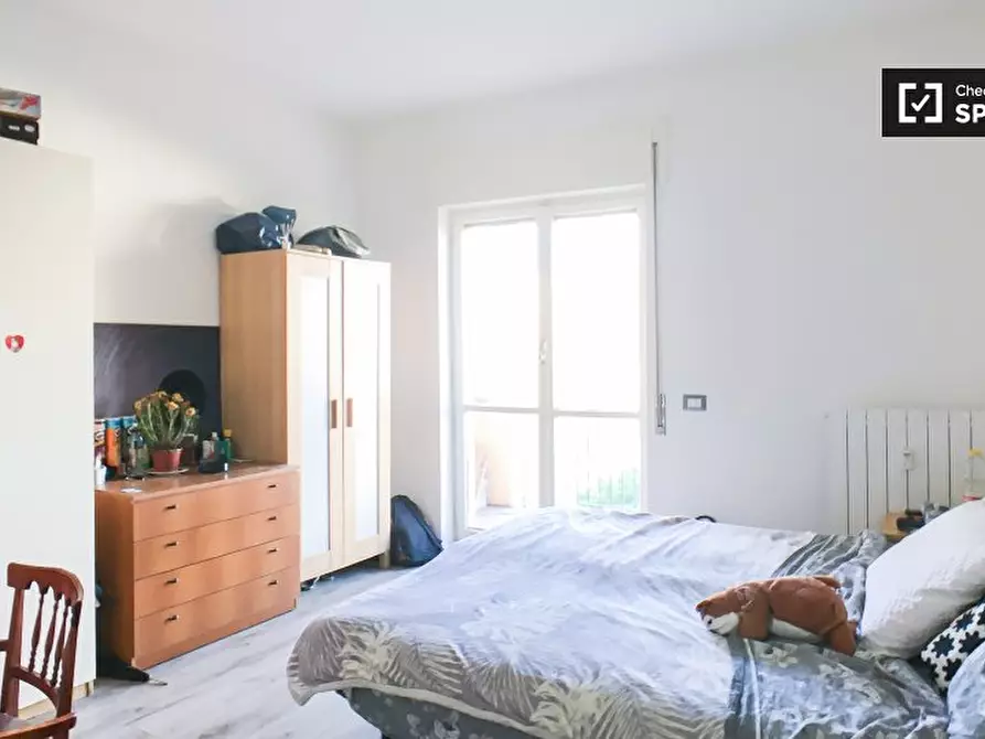 Immagine 1 di Camera condivisa in affitto  in Viale Giustiniano Imperatore a Roma